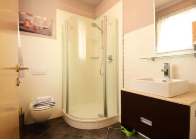 Melanies Guesthouse bagno piccolo appartamento